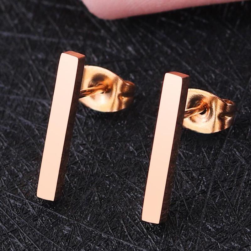 Modieuze Lange Staafoorbellen - Roestvrij Staal Vergulde Oorclips voor een Trendy, Elegante Look