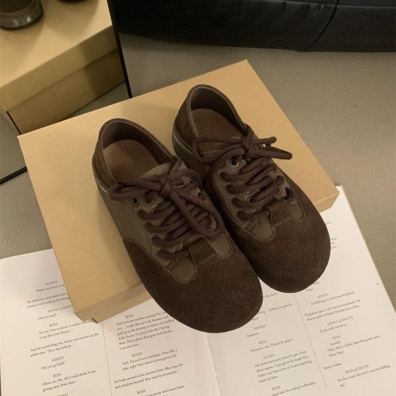 Thick-soled all-inclusive Birkenstocks, one pedal and two lazy single shoes in the season