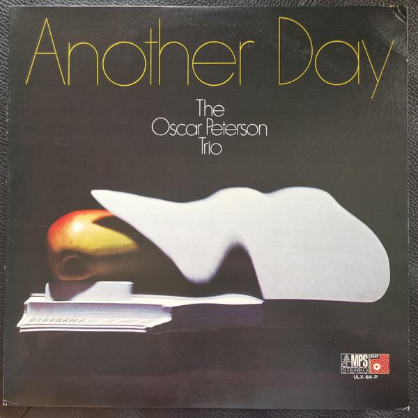 

LP Record OSCAR PETERSON TRIO Another Day ULX64P MPS Records Japan Jazz Used