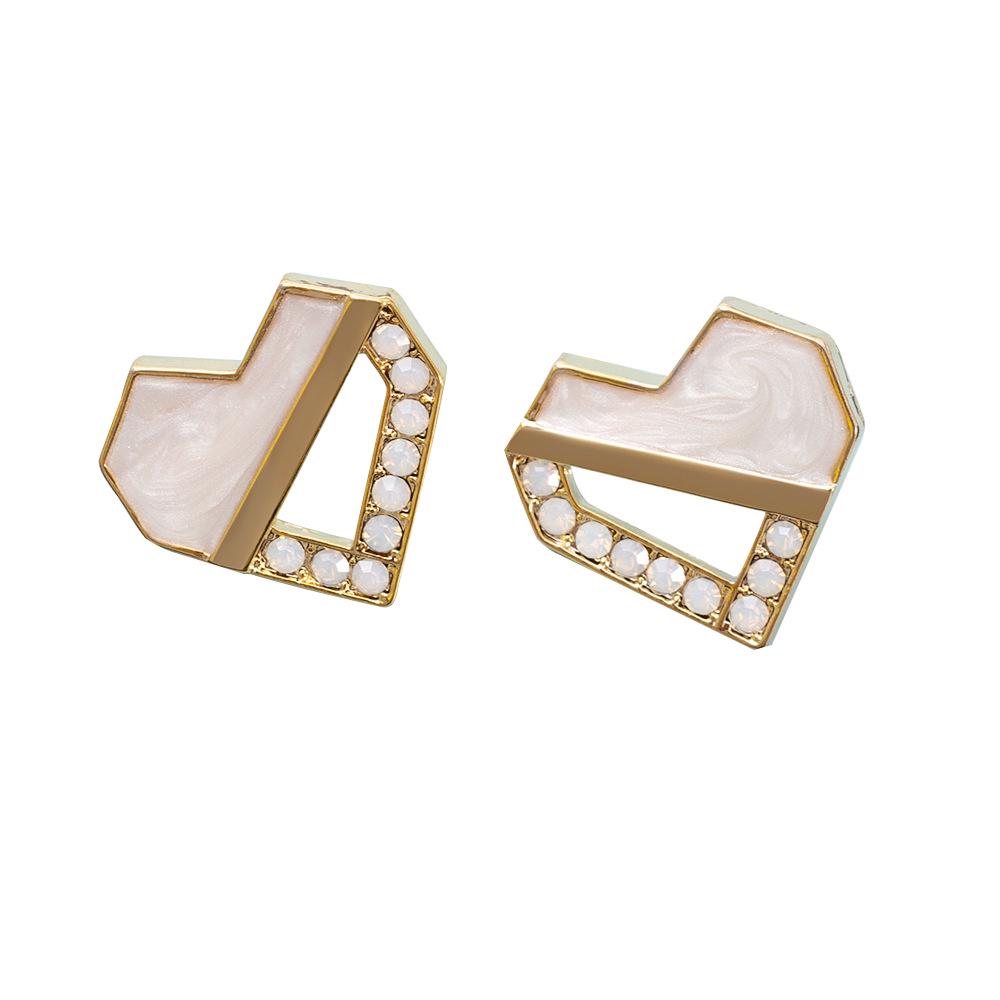 

Korean Style Heart Stud Earrings - Zinc Alloy with Drip Oil & Inlaid Diamonds, Retro & Chic Design золотой