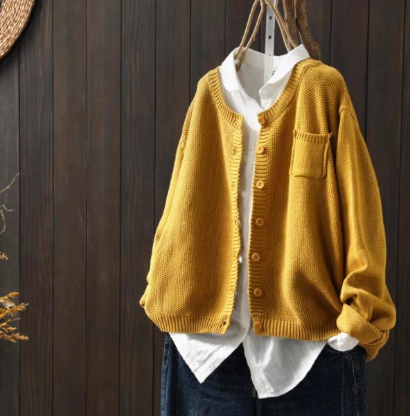 

Johnature Женские винтажные вязаные свитера с круглым вырезом и длинным рукавом, осенняя одежда, однотонные свитера на пуговицах One Size жёлтый
