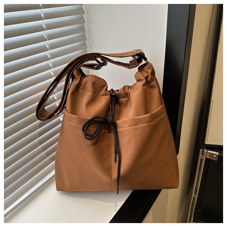 Stylish Street Trend Nylon Tote Bag With Large Capacity And Exquisite Car Line Elements