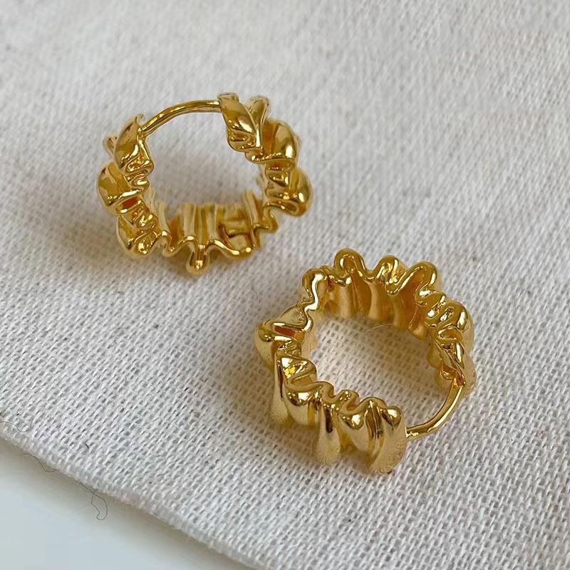Luxury Top Quality Smooth Star Zircon Hoop Earrings for Women Girls Metal Chunky Sun Rhinestone Ear Buckle Punk Y2K Jewelry