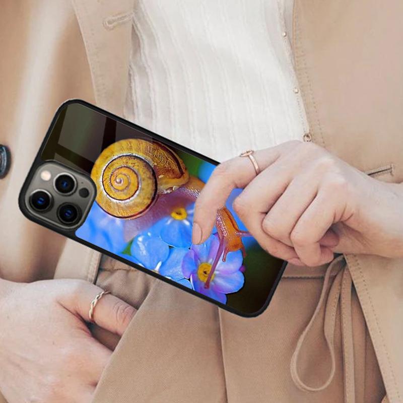 

Cute Garden Snail Magnetic Phone Case For APPLE iPhone 17 Air 16 14 13 12 Pro Max 15 Plus Wireless Charge With MagSafe Cover iPhone 13mini
