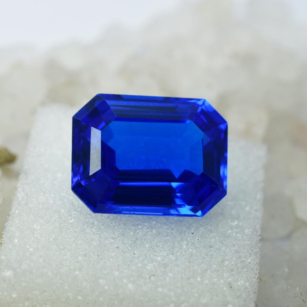 Natural Blue Tanzanite Loose Gemstone Emerald Shape 15.08 Ct for Jewelry Making and Gem Collections