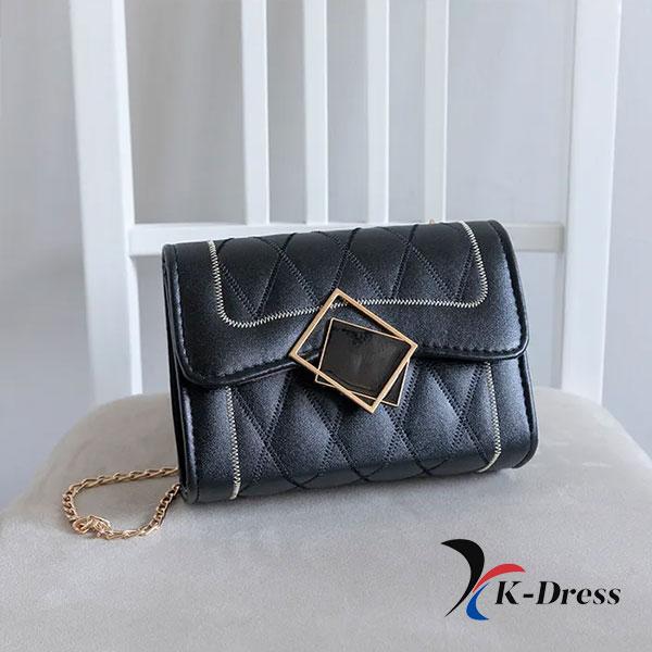 Quadratische Umhängetasche mit gesteppter Kette (2 Farben)