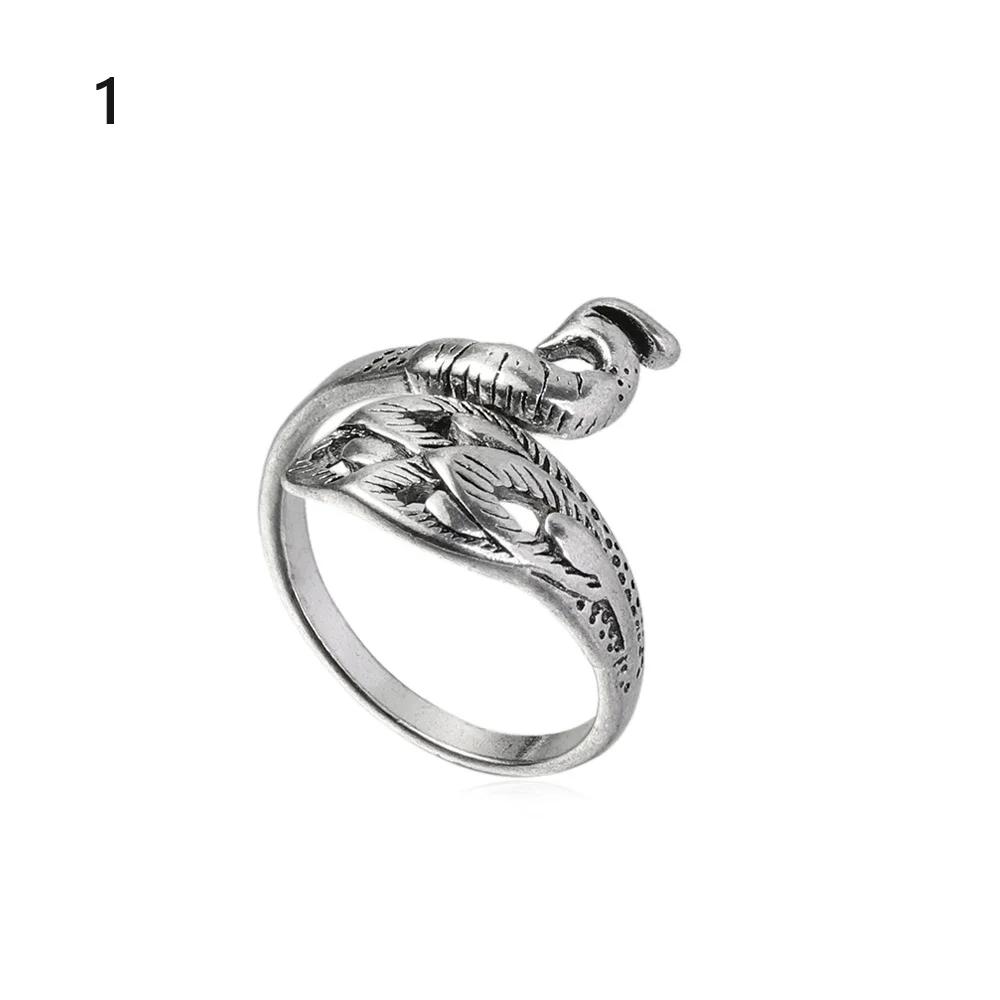 1 Pc Adjustable Knitting Loop Crochet Multi Style Metal Loop Knitting Ring Finger Wear Thimble Yarn Guides Sewing Accessories