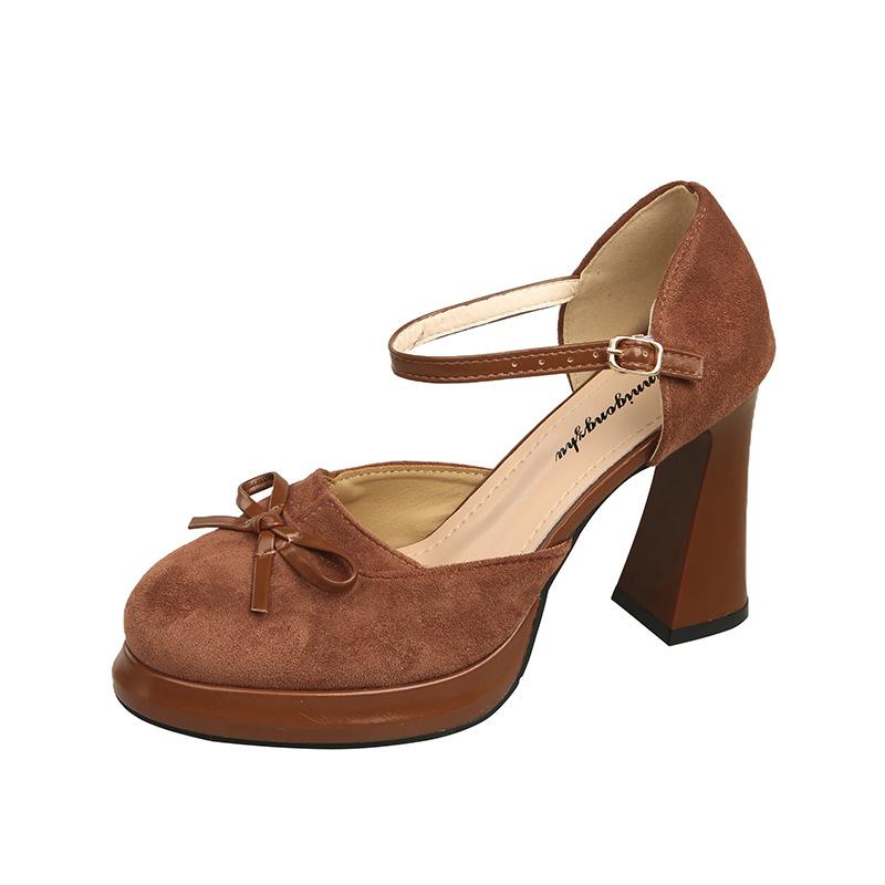 

French light and elegant hollow bag head sandals 2025 summer new fashion simple thick heel buckle with high heels 40