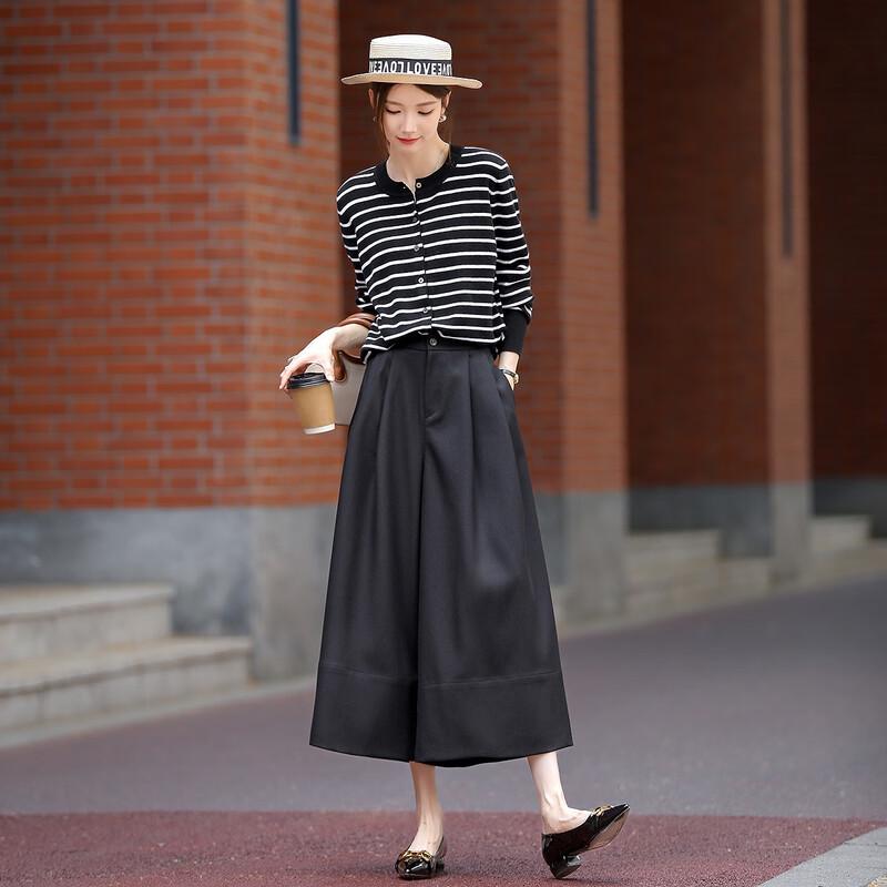 Demana Women's Pleated Wide-Leg Cropped Commuter Pants