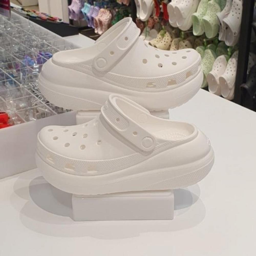 

Crocs Hc06 Classic Crush Clog Classic Crush Clog 207521 100 White/M3W5 (220)