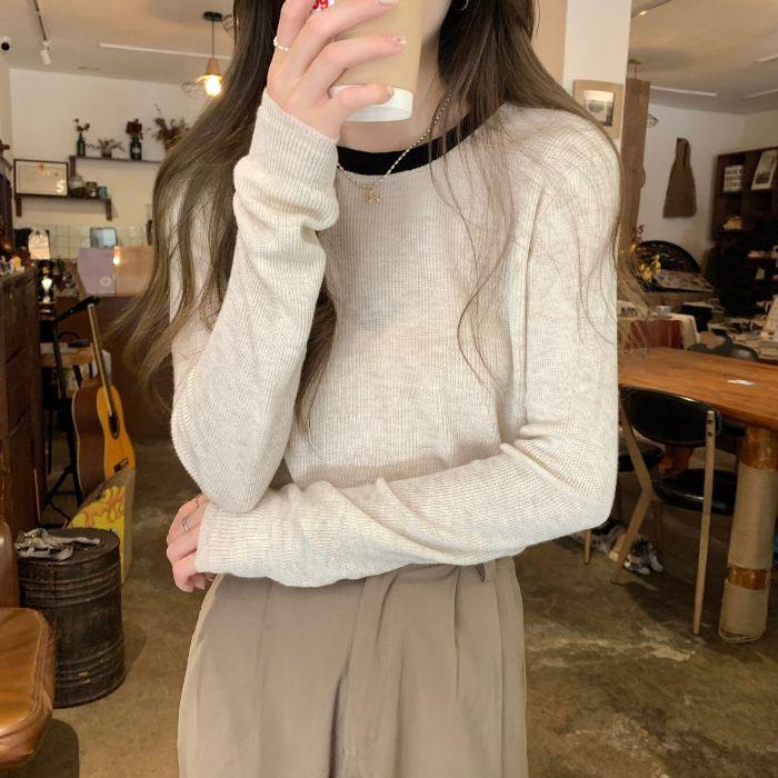 

Трикотажная футболка с круглым вырезом и цветными блоками для женской осени и зимы, Молодежный и элегантный базовый свитер, Свободный топ для внутреннего слоя one size белый