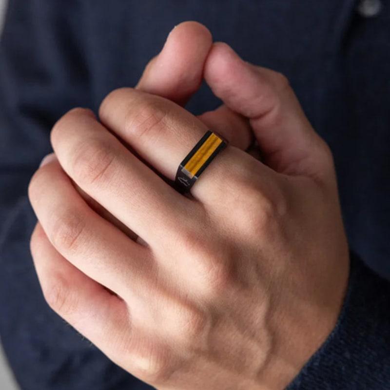 PIG & HEN Signet 7 Ring - Tiger Eye X Black