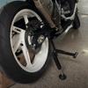 Quadros e acessórios para motociclos – Estribos