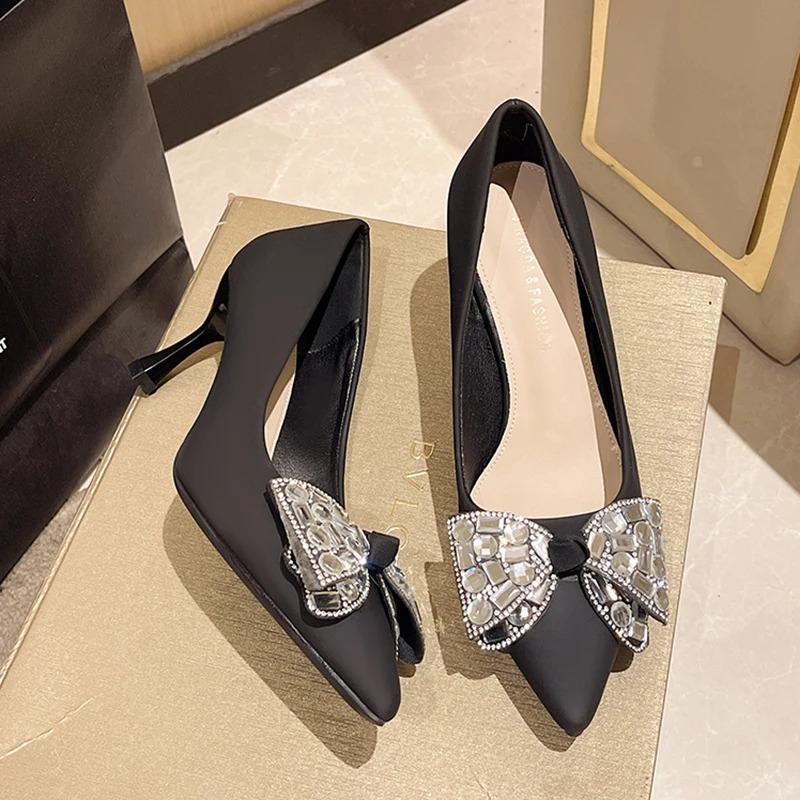 

Fashion Shiny Big Crystal Pumps Women Fashion Bowknot Thin Heel Party Shoes Woman Pointed Toe Slip-On Rhinestone High Heels Shoes 39 чёрный