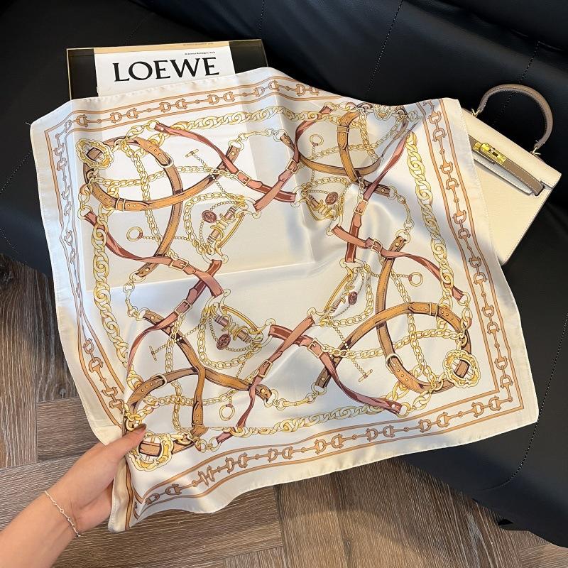 Silk scarf 71 * 71 imitation silk square scarf Korean atmosphere neck silk scarf flower pattern flower polka dot scarf