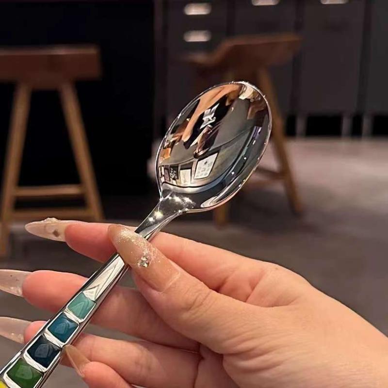 2Pcs Macaron-Colored Stainless Steel Dessert Spoons High-Aesthetic Colorful Enamel Spoons For Home Kids Picnics & Bento