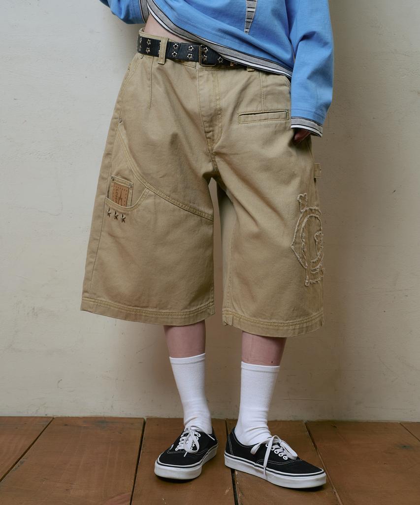 Lujeoseukeulleob Lc Logo Applique Bermuda Cotton Pants Beige