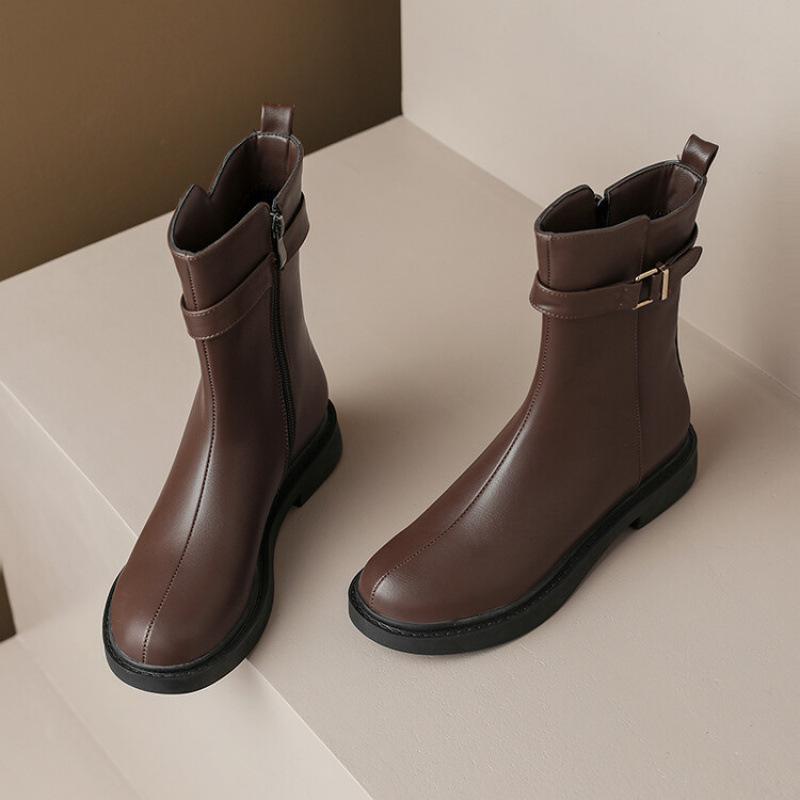 Autumn and winter Korean version of knight boots women's thick-soled non-slip women's boots round head low heel large size leather boots new medium