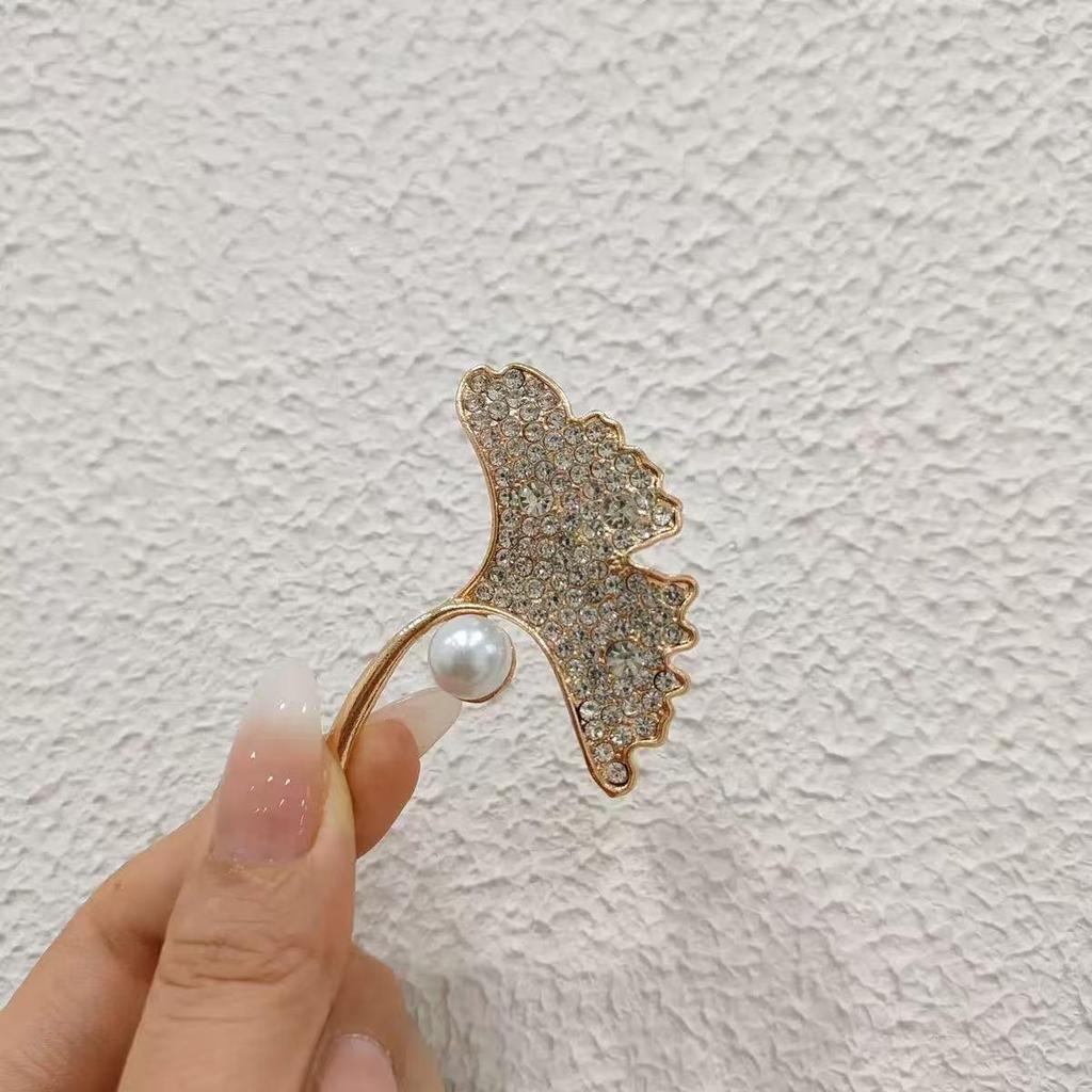 Ginkgo Leaf Pearl Rhinestone Brooch Scarf Pin