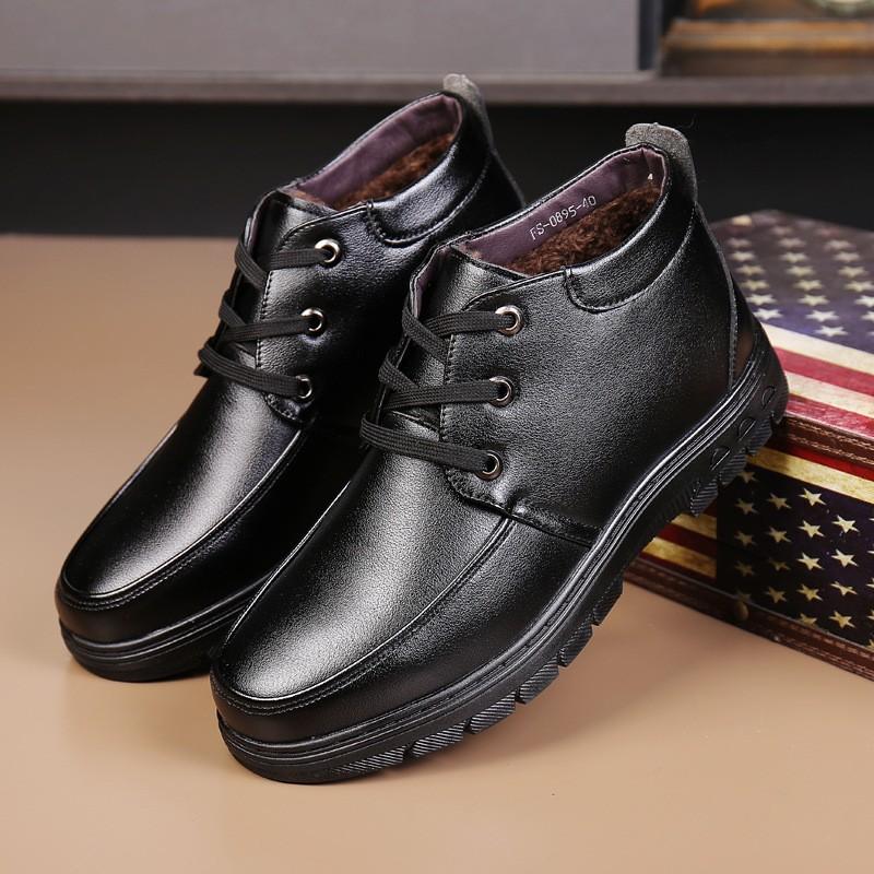 

Зимние новые мужские кожаные туфли для папы, флисовые утолщенные мужские кожаные туфли, нескользящие износостойкие деловые кожаные туфли британской моды 44 чёрный