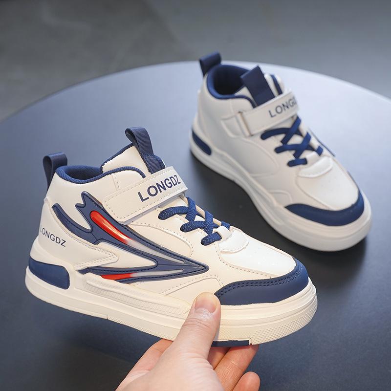 Jungen Herbst 2024 High-Top Rutschfeste Weiche Sohle Skateschuhe für Kinder