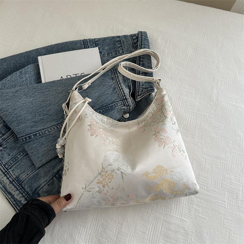 Trendy 2024 New Chinese Style Crossbody Bag For Ladies With Exquisite Embroidery And Spacious Interior Perfect For Daily Outings