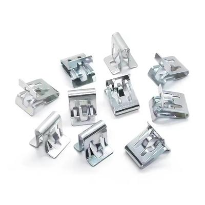 Accesorii pentru interiorul mașinii – Coliere și clipsuri pentru mașini