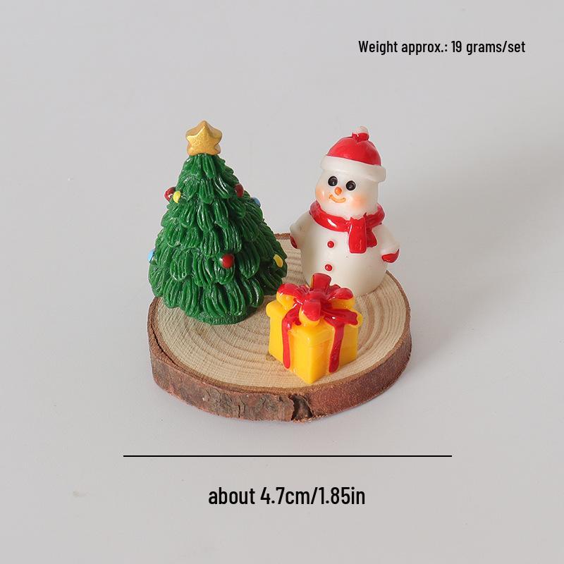 Dollhouse Miniature Wood Chip Christmas Scene: Tree & Snowman Ornaments