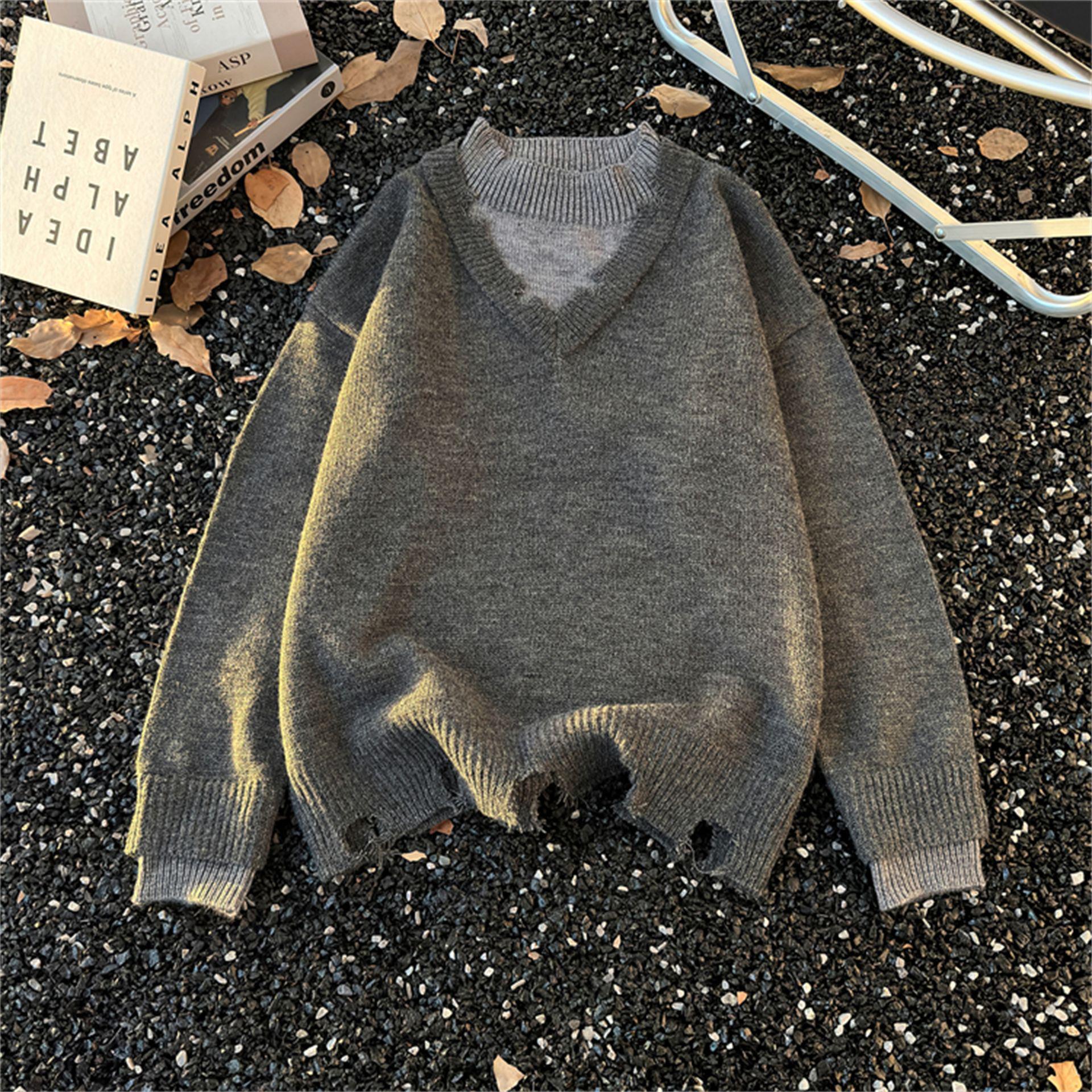 Men s V-Neck Knit Sweater, Loose American Retro Pullover for Autumn/Winter XXL