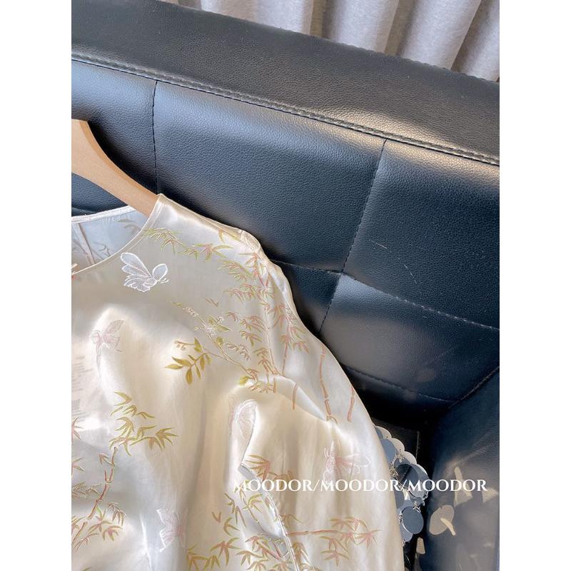 Elegant Bamboo Print Satin Blouse for Women Casual Loose Fit Long Sleeve Shirt Lightweight Silky Top
