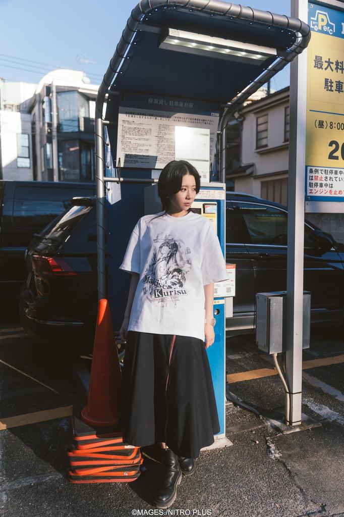 [Yushin Rengetsu Co., Ltd.] STEINS;GATE Makise Kurisu Ink Painting Style White Monochrome T-Shirt (JP, Alphabet, XL)