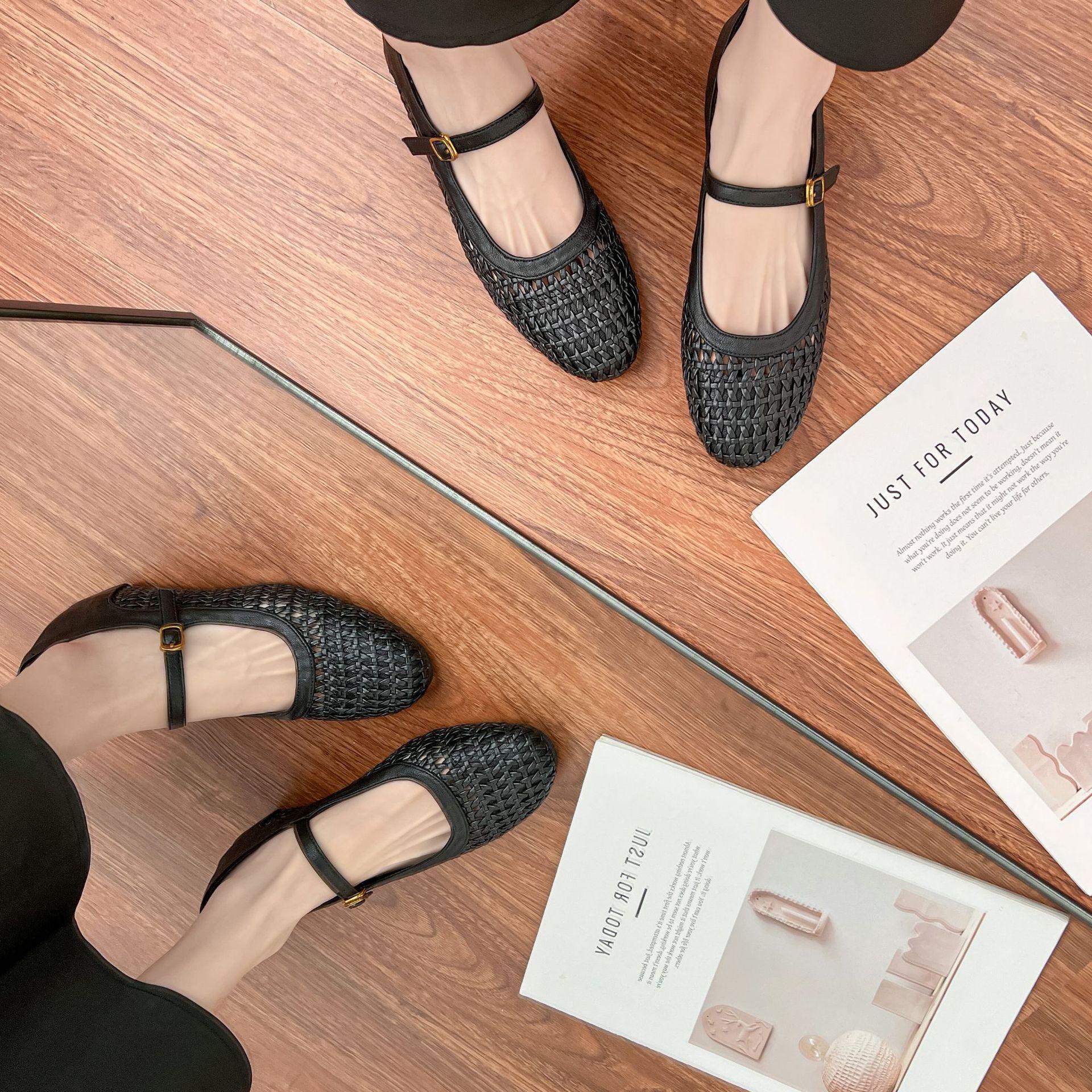 

Виноградная мама интернет-знаменитость плетеные одинарные туфли женские плоские темпераментные маленькие ароматные мягкая подошва женские туфли не устают ноги модные Мэри 40 чёрный