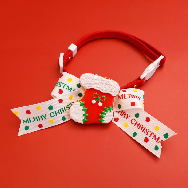 Festive Cartoon Collar with Cute Bow for Cats & Dogs - Silent Red Christmas Necklace Decoration