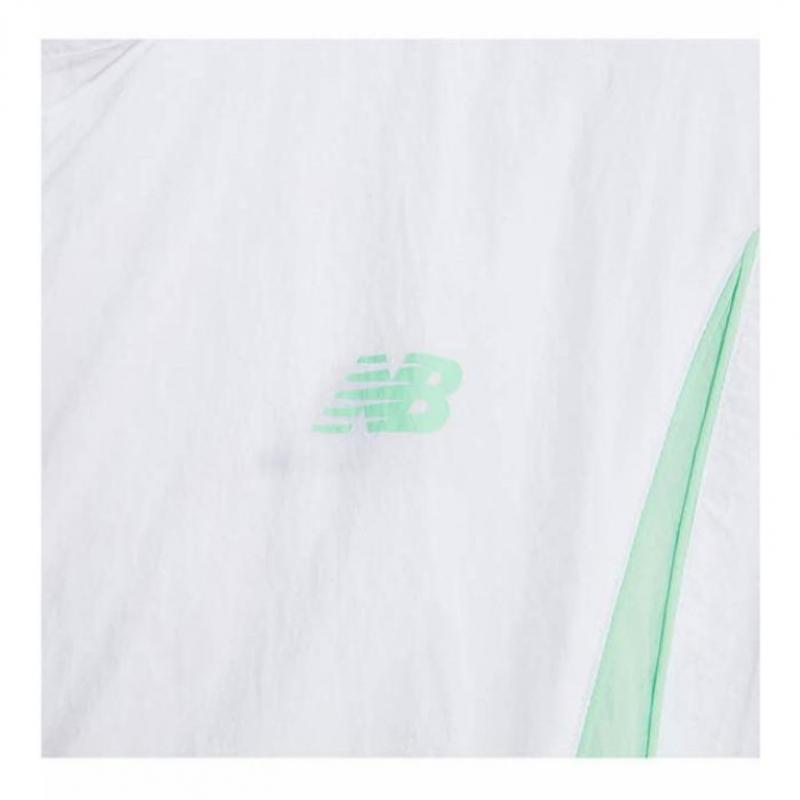 New Balance Uni Runners Lightweight Windbreaker Nbnae22413 10