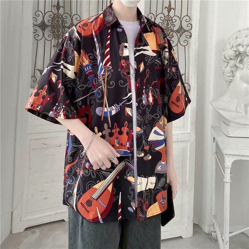 Men's Harajuku-Style Retro Floral Short-Sleeve Shirt: Hong Kong Ulzzang Beachwear with Sun Protection, Perfect for Couples.