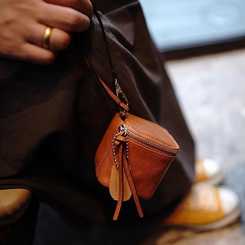 High Quality Minimalist Vegetable Tanned Cowhide Leather Mini Portable Lipstick Bag Coin & Card Holder Square Bag