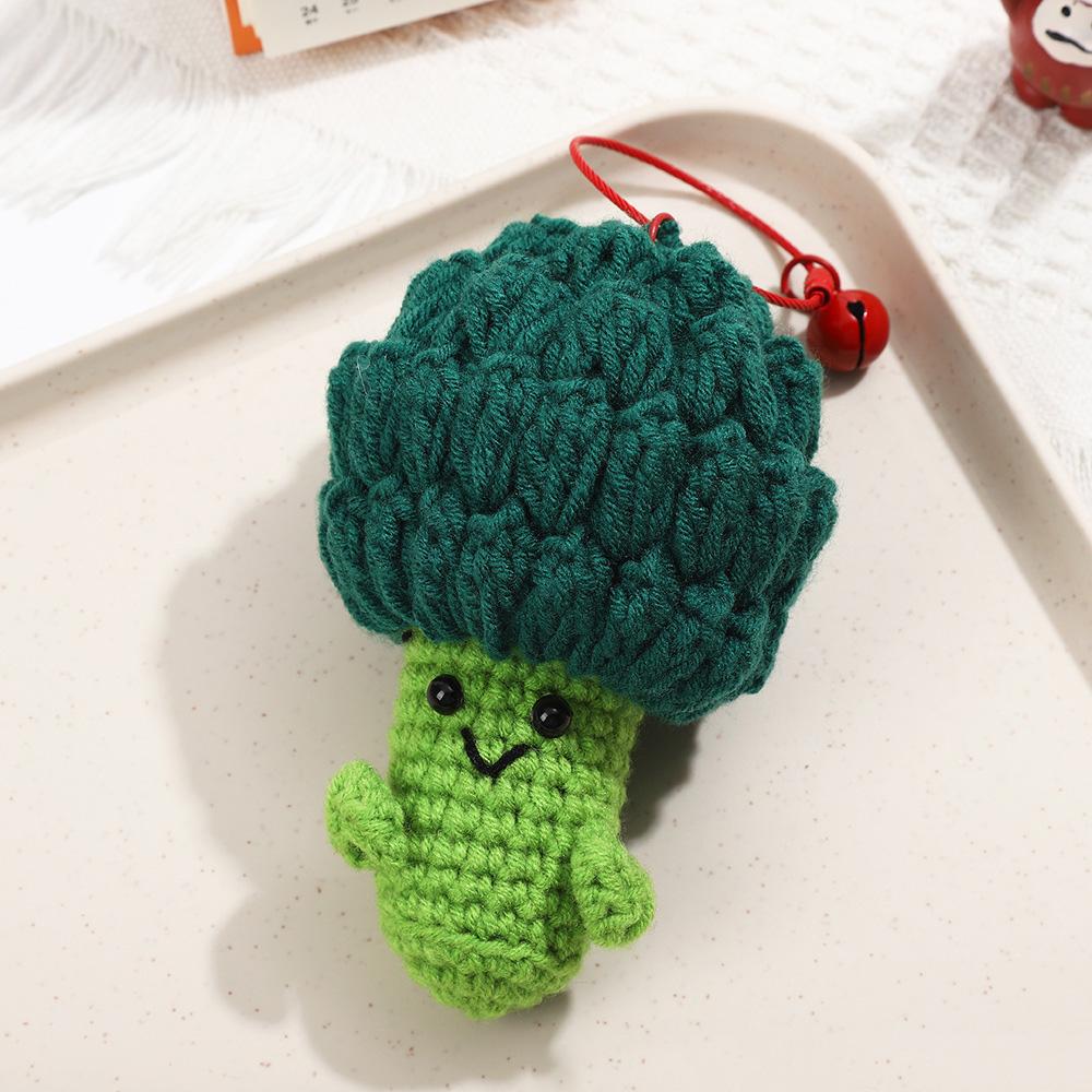 Creative Knitting Fruit Keychain Pendant Christmas Gift Cute Handmade Knitted Avocado Carrot Weaved Keyrings for Bag Accessories