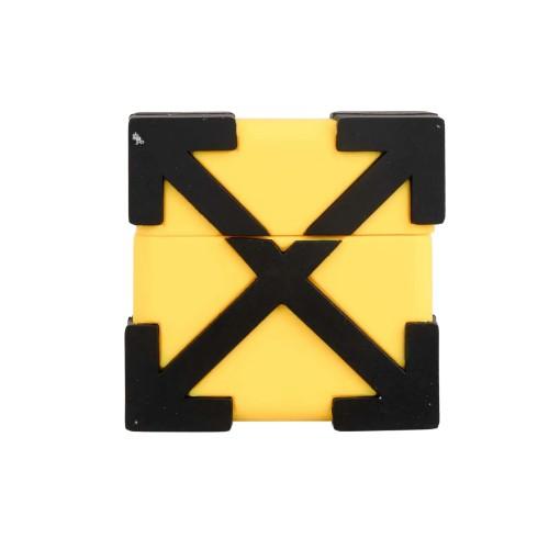 Husă Off White Arrow pentru AirPods Pro