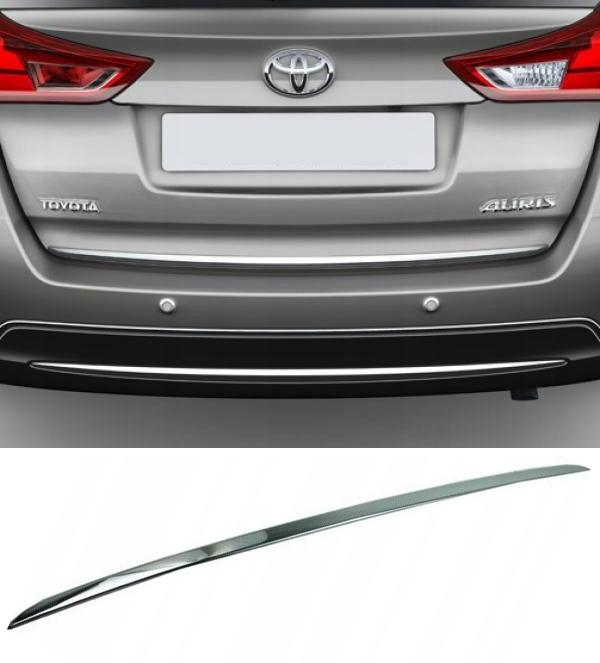 Toyota AURIS II Kombi - CHROME