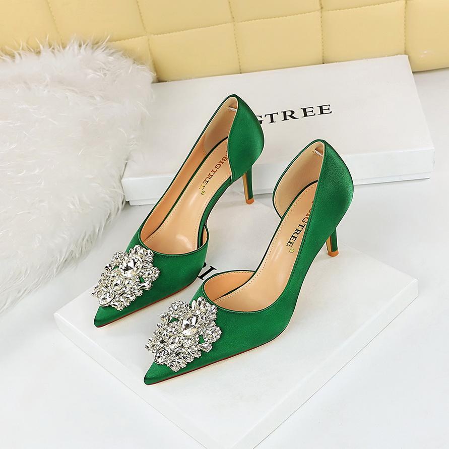Fashion Rhinestone Kitten Heels Women Pumps Elegant Luxurious Banquet Shoes Pointed High Heels Lady Stilettos 7 Cm 10.5 Cm Heeled Shoes