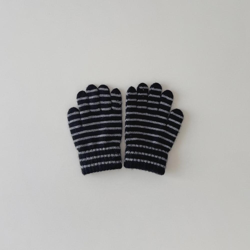 Kids Solid Color Knitted Gloves for 5-10years Students Winter Warmth Outdoor Cycling and Daily Cold Weather Wear Mittens