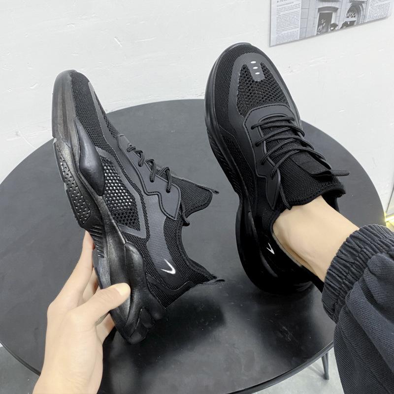 

2025 дышащая полая сетчатая обувь сетчатые кроссовки корейская версия универсальные маленькие белые туфли на платформе для бега папы модная обувь 44 чёрный