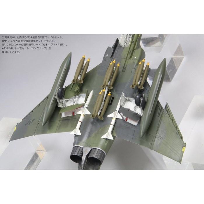FineMolds 1/72 US Air Force F-4E Fighter (Late Model) Clark Air Base Plastic Model FF06 (Aircraft) Molded Color