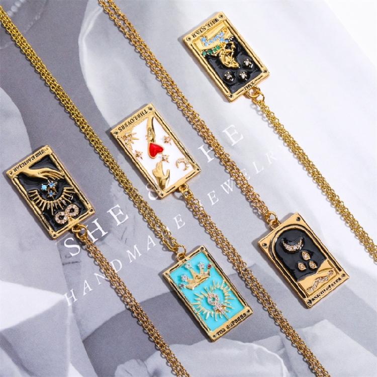 Stylish Tarot Pendant Necklace Tarot Card Enthusiast Present Fashion Tarot Jewelry Party and Festival Necklace for Daily