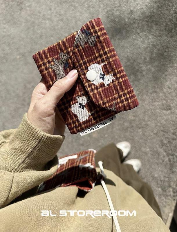 

Сумка на молнии для наушников и ключей с тканевой карточкой-ключом — небольшой квадратный портативный кошелек ручной работы для мелочи, помады и косметики.