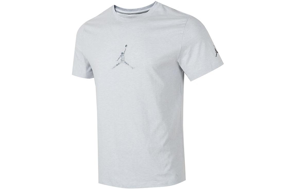 Nike T Shirts Men s Light Gray Crew Neck Moderate Straight Fit FN5989-043 L