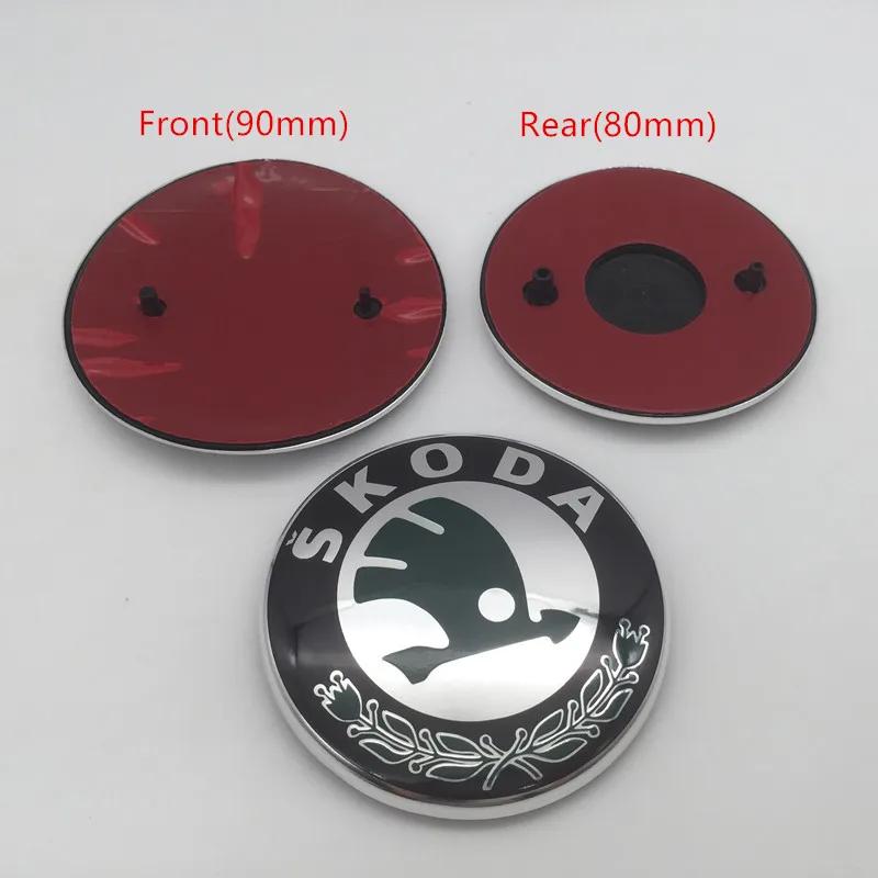 Samolepka na auto 2ks 90mm 80mm pro vůz SKODA Přední mřížka Kapota Znak na kapotě Zadní nárazník Kufr Samolepka Odznak Stylingový doplněk
