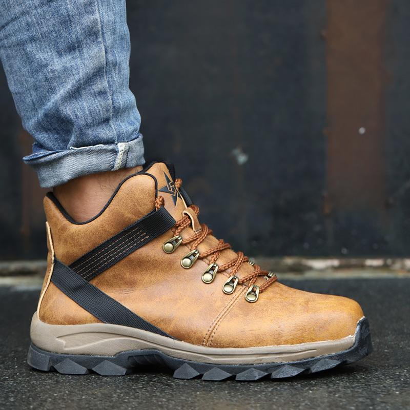 New Fashion Wear-resisting Men Work Safety Boots Anti-smash Anti-puncture Waterproof Boots Indestructible Protective Work Boot