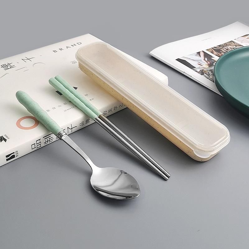 Set di posate ecologiche in paglia di grano: Cucchiaio, Forchetta e Bacchette in Giunto di Bambù - Ideali per Viaggio, Casa, Hotel o come Regalo.