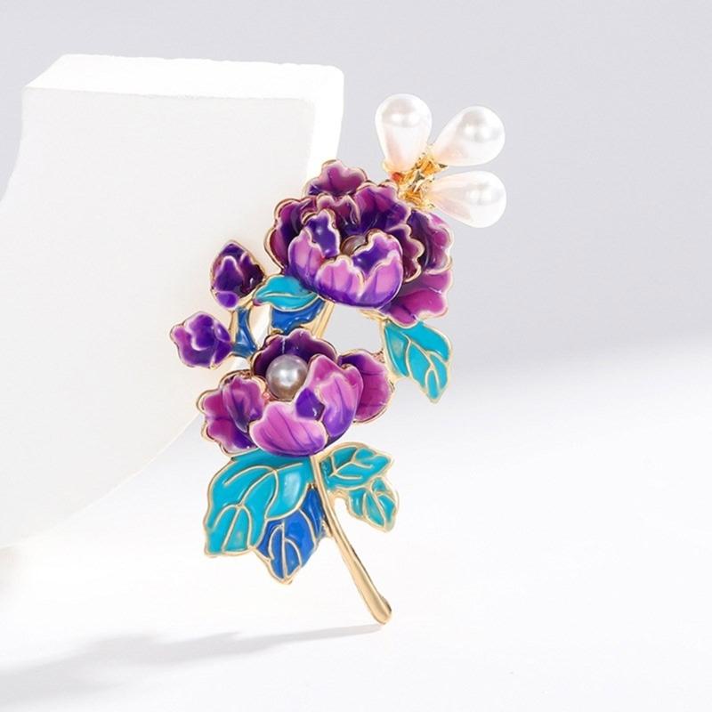 Elegant Peony Flower Brooch Pin for Women with Enamel and Pearls Embellishments Jewelry Accessory for Banquet or Party